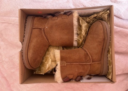 Ugg bailey bow boots for - t,