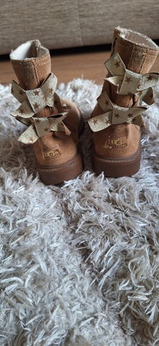Genuine girls ugg boots - ugg, size