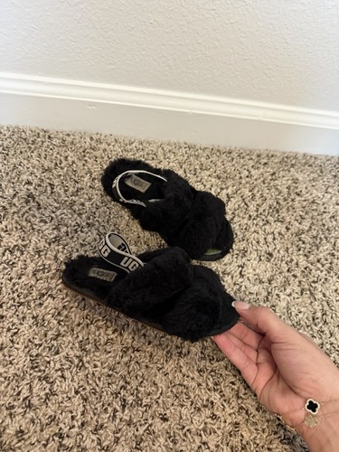 Ugg kids fluff - yeah, black