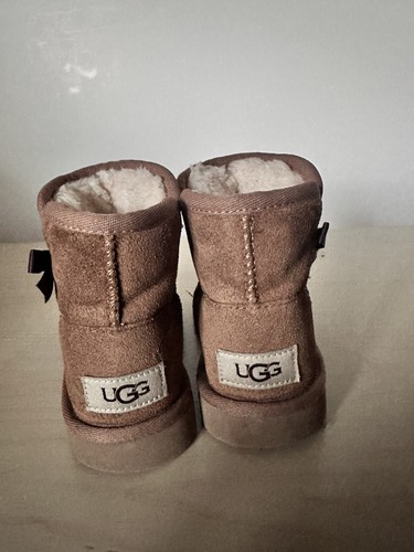 Ugg boots low ankle size - ugg,