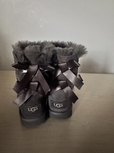 Girls bailey bow ugg - ‘bailey, bow’