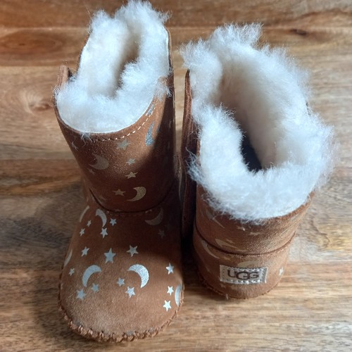 New ugg moon stars - &, toddler